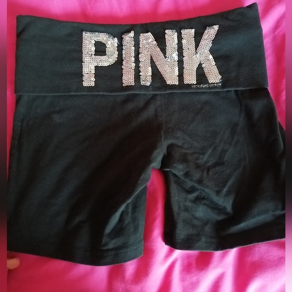 ** SOLD ** PINK by Victoria's Secret biker shorts - Picture 1 of 2